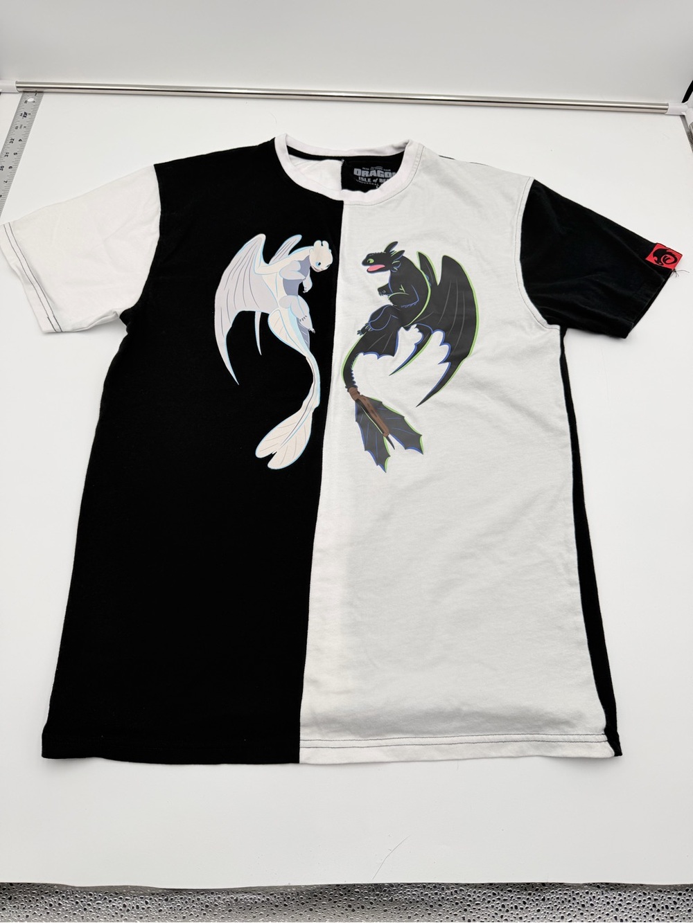 Universal Epic Universe How To Train Your Dragon Black And White Men Size L